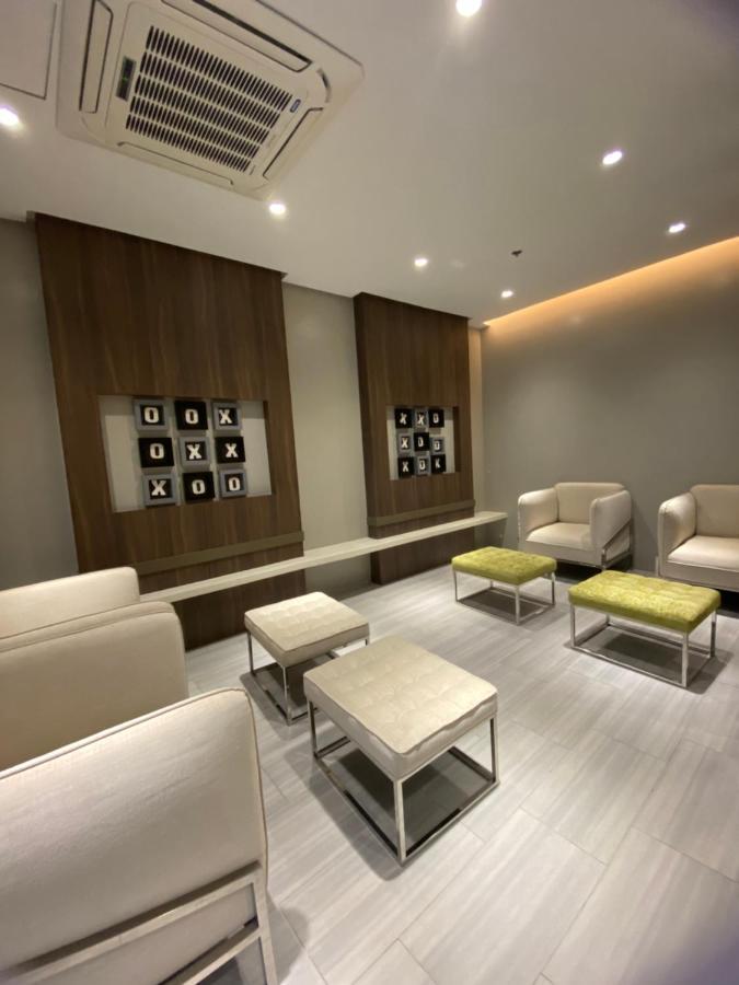 Uptown Parksuites Тагиг Экстерьер фото